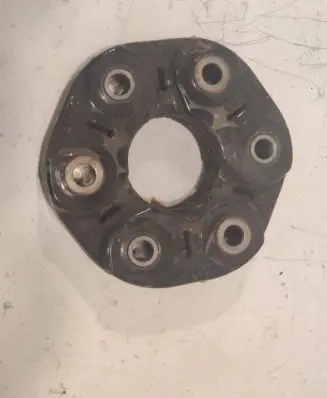 BMW 6 F12 F13 Rear prop shaft donut coupling/joint 2284495