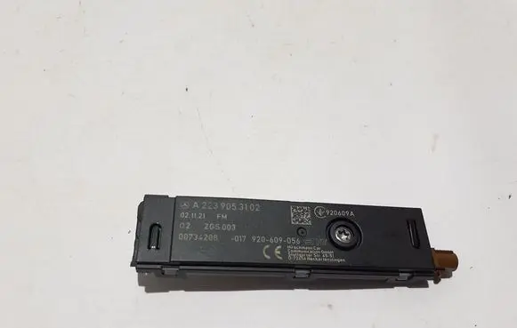 Mercedes-Benz S W223 Aerial antenna amplifier A2239053102