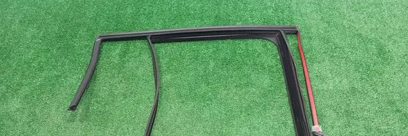 Volkswagen Tiguan Other rear door trim element 5N0839432H LS765593