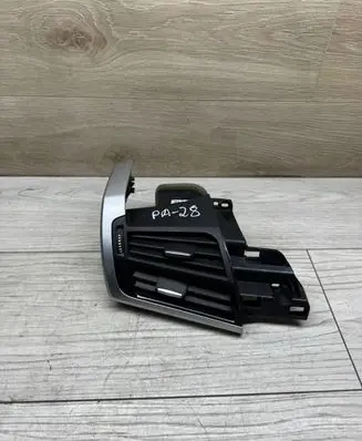 BMW X5 F15 Dashboard side air vent grill/cover trim 925264910 08677102