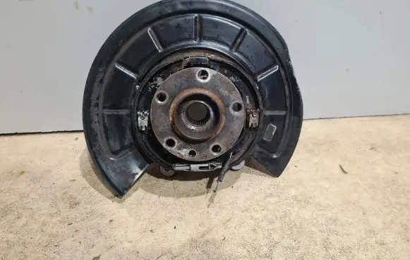 Maserati Ghibli Rear wheel hub 670006805