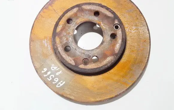 Mercedes-Benz C W203 Front brake disc ventiliuojamas
