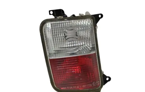 Cadillac CTS Tailgate rear/tail lights 457207 457107 4571736