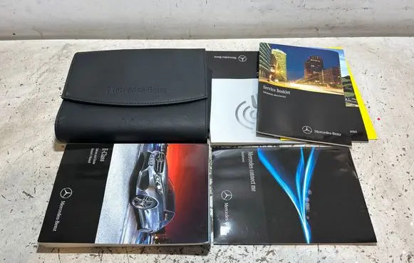 Mercedes-Benz E W212 Owners service history hand book