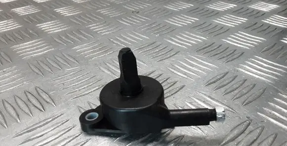 Renault Latitude (L70) Engine bonnet (hood) release handle 