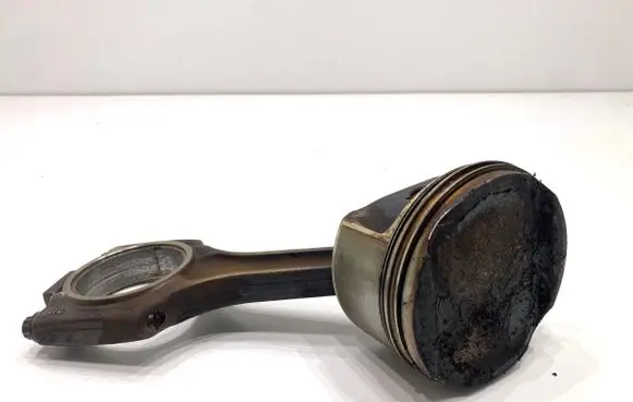 Porsche Cayenne (9PA) Piston with connecting rod 