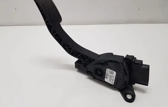 Ford Ecosport Accelerator throttle pedal 8V219F836A 8V219F836A3B 6PV01274100