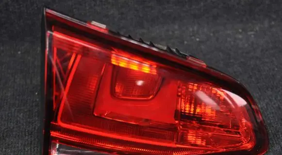 Volkswagen Golf VII Tailgate rear/tail lights 5G0945093AD