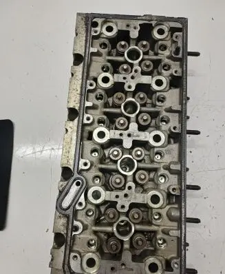 Volkswagen Golf VII Engine head 04L103373E