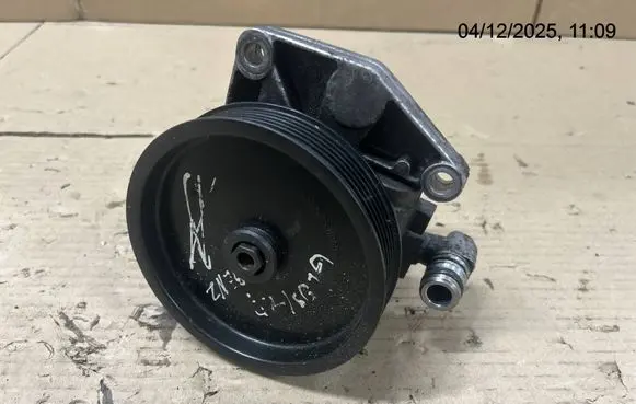 Mercedes-Benz GL X164 Power steering pump 0054662201