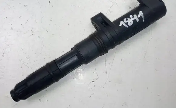 High voltage ignition coil