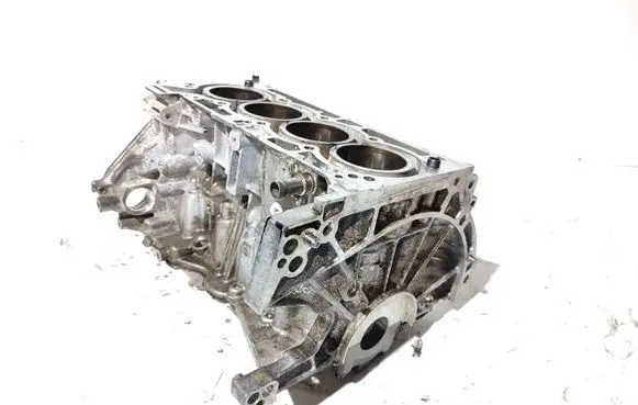 Nissan Qashqai Engine block HR13
