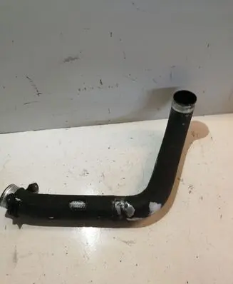Intercooler hose/pipe