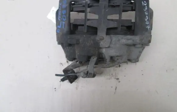 Mercedes-Benz E W124 Front brake caliper