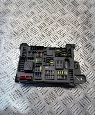 BMW X5 E70 Fuse module 693168704