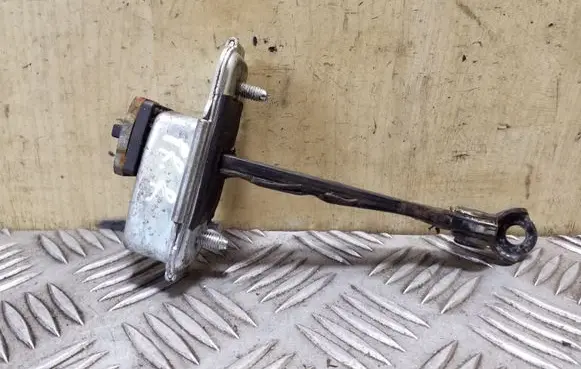 KIA Sportage Front door check strap stopper