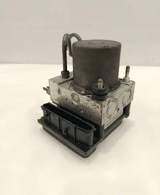 Toyota Avensis T270 ABS Pump 4454005070 5582L9051208 0265235406