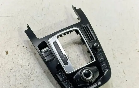 Audi A4 S4 B8 8K Head unit multimedia control 8T0919609