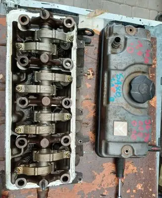 Peugeot 206 Engine head 96340005010