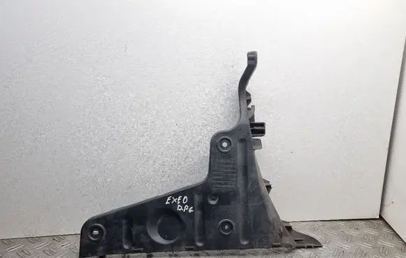 Seat Exeo (3R) Rear bumper mounting bracket 3R0807394