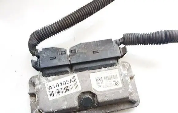 Skoda Fabia Mk2 (5J) Engine control unit/module 03C906024B 0896H05