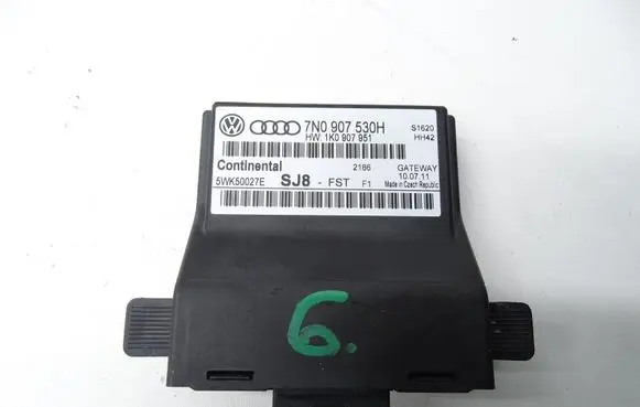 Volkswagen PASSAT B7 Gateway control module 7N0907530H