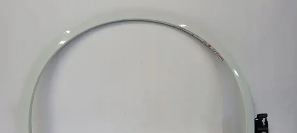Volkswagen Touareg III Front arch trim 