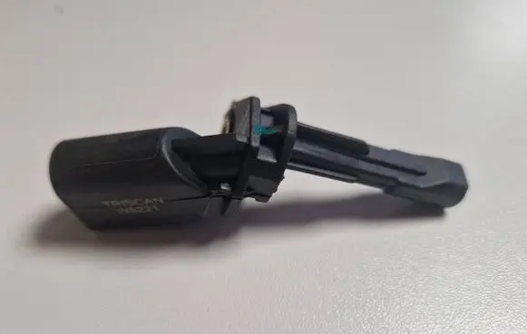 Volkswagen PASSAT B6 Sensor 81802920
