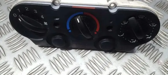 Ford Fiesta Climate control unit 2S6H18549BF B256