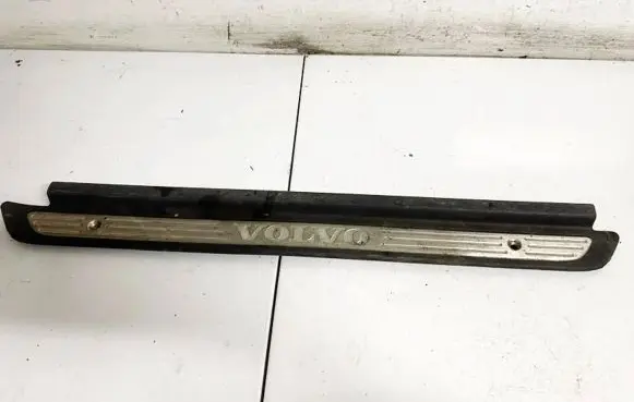 Volvo S40, V40 Front sill trim cover 30818422 30818426