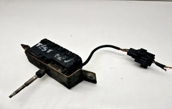 Volvo V70 Headlight wiper motor 8620960 0390206218