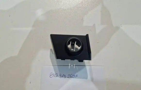 Audi A3 S3 8V Front parking sensor holder (PDC) 8V3919268F