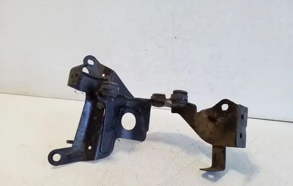 Nissan Pathfinder R51 ABS pump bracket 