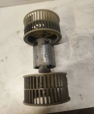 Renault Espace II Heater fan/blower 0130111026