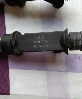 Chevrolet Kalos Fuel injector 96386780