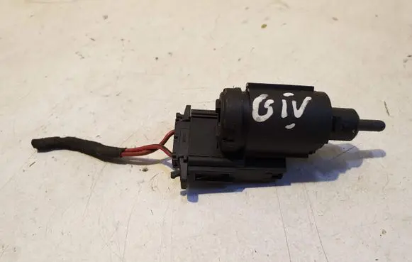 Volkswagen Golf IV Brake pedal sensor switch 1J0945511B