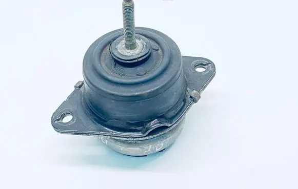 Ford Mustang V Engine mount bracket 6R3Z6038A