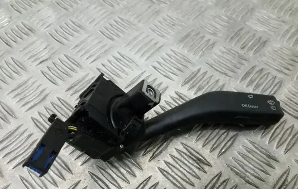 Volkswagen Golf V Wiper control stalk 1K0953519A