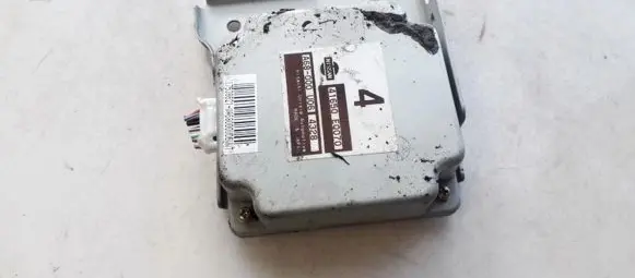 Nissan X-Trail T30 Airbag control unit/module 41650EQ070 A68-000U06