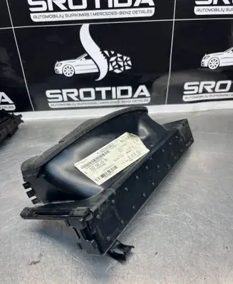 Mercedes-Benz S W222 Brake cooling air channel/duct A2225052330
