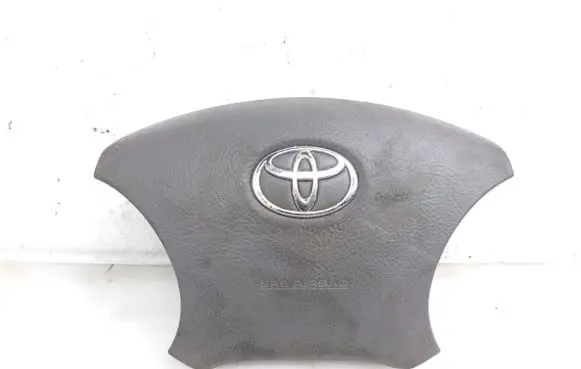 Toyota Camry Steering wheel airbag
