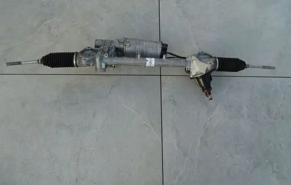 BMW X3 G01 Steering rack 6894418
