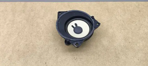 Mercedes-Benz S W221 Panel speaker A2218200002