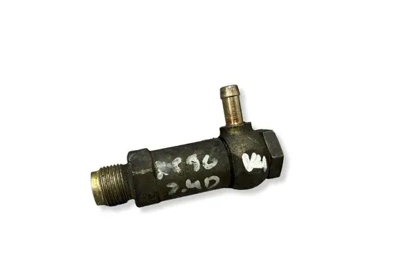 Volvo XC90 Fuel main line pipe F754087