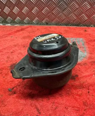 Mercedes-Benz ML W164 Engine mount bracket A2512403117