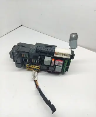 Mercedes-Benz C W204 Fuse module 5DK01102240