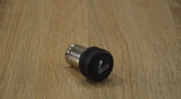 Opel Antara Cigarette lighter 