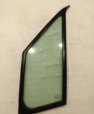 Volkswagen Crafter Front triangle window/glass DOT27AS2M24100 E000184 43R001025