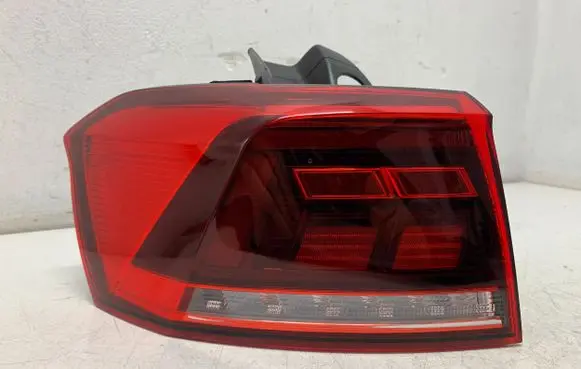 Volkswagen PASSAT B8 Rear/tail lights 3G9945095F