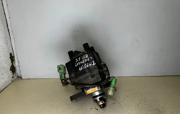 Toyota Corolla E90 Spark distributor 1902011141 0290201011